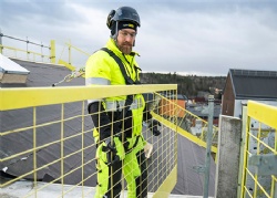 Temporary Fall Protection Barriers: Edge Panels Enhanced Safety