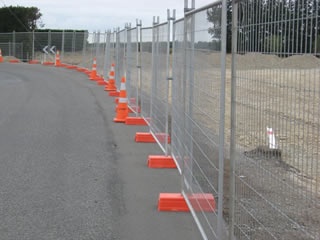 AS4687-2007 standard 2100mm x 2400mm 42 microns zinc layer temporary fencing panels