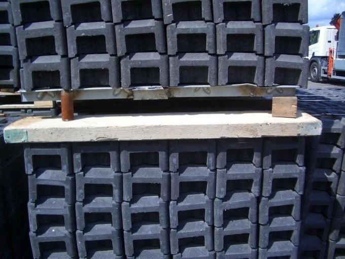 Temp Fence Panesl With HDPE blow mold base filled water panel size 2.1m*2.4m Corrosion Resistant HDG zinc coated